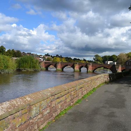 Charming 1 Bed Riverside Apartment Chester Eksteriør billede