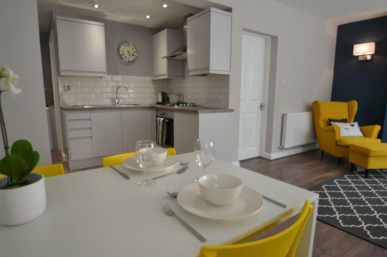 Charming 1 Bed Riverside Apartment Chester Eksteriør billede